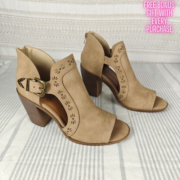 Jellypop Tan Cutout Open Toe Block Heel Booties Size 7M NEW - Picture 1 of 11